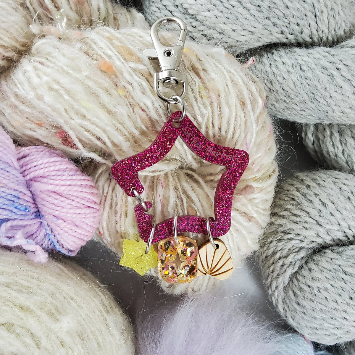 Katrinkles Acrylic Star Stitch Marker Holder