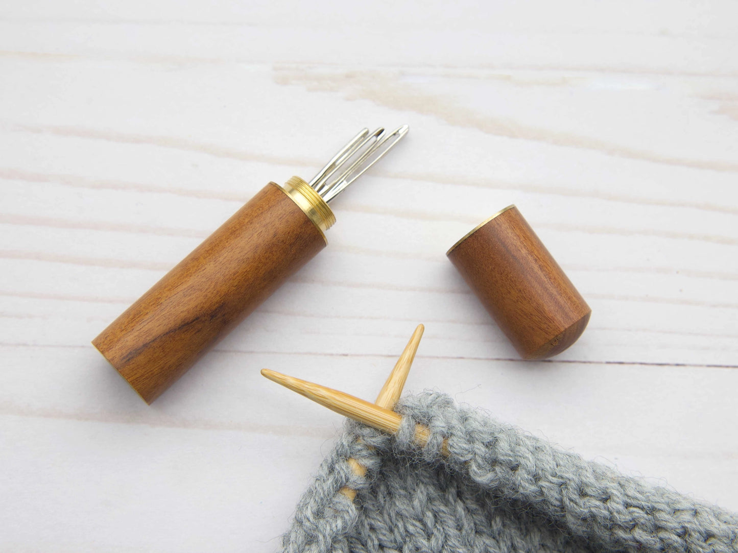 Fox & Pine Wooden Darning Needle Storage Case
